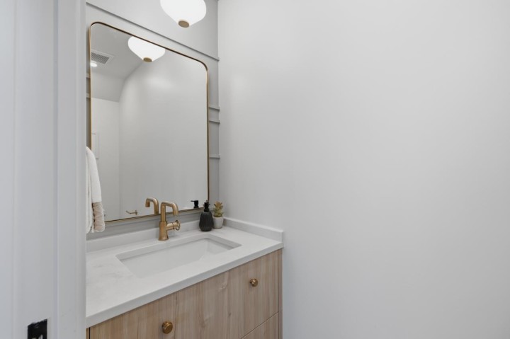 Photo 12 at 708 Windermere Street, Renfrew VE, Vancouver East
