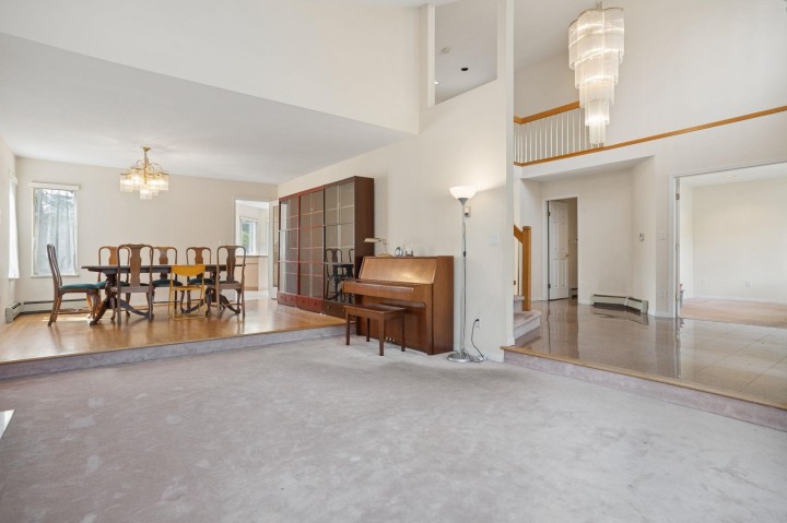 Photo 4 at 2986 W 37th Avenue, Kerrisdale, Vancouver West