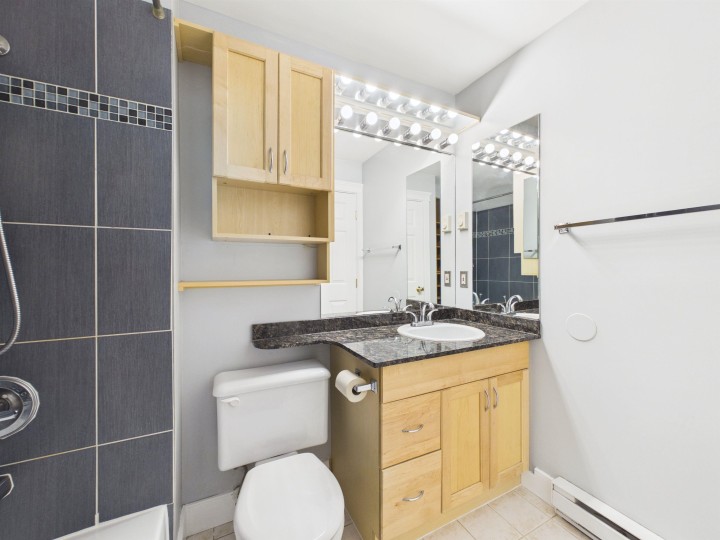 Photo 21 at 215 - 2238 Kingsway Street, Victoria VE, Vancouver East