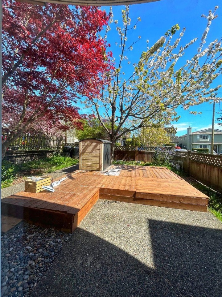 Photo 2 at 8377 Hudson Street, Marpole, Vancouver West