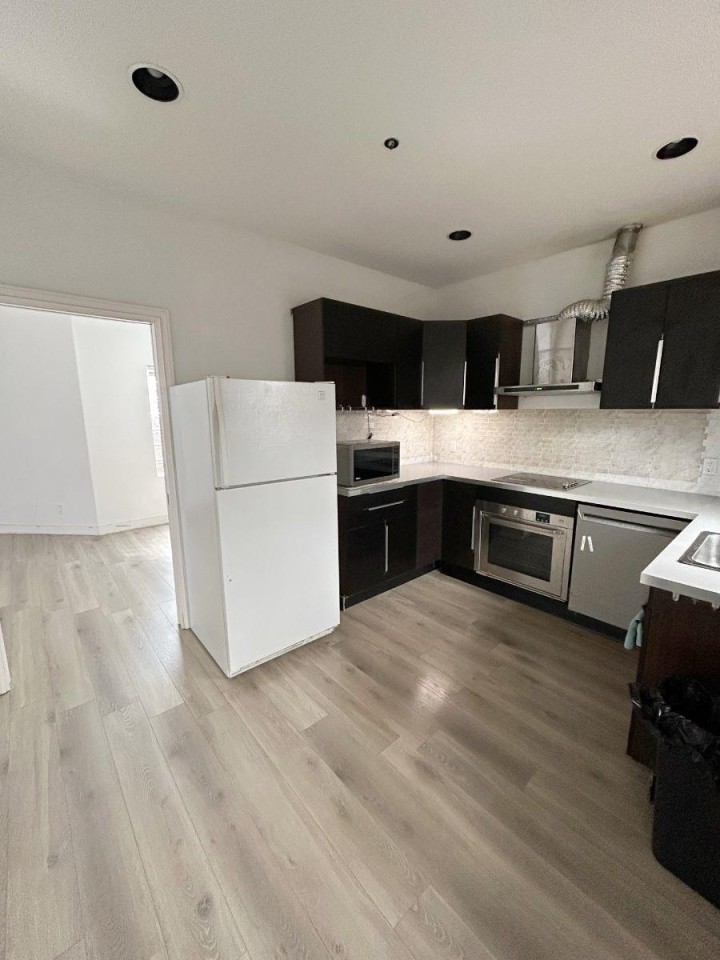 Photo 9 at 8377 Hudson Street, Marpole, Vancouver West