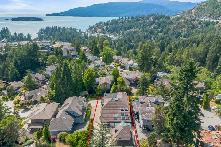 Photo 2 at 5387 Westhaven Wynd, Eagle Harbour, West Vancouver