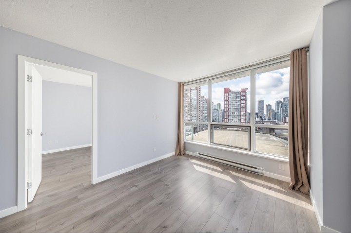Photo 10 at 907 - 833 Seymour Street, Downtown VW, Vancouver West