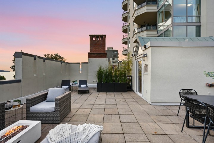 Photo 8 at 307 - 1311 Beach Avenue, West End VW, Vancouver West