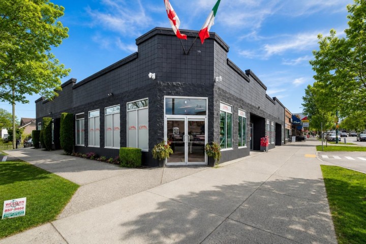 Photo 9 at 2737 Grant Street, Renfrew VE, Vancouver East