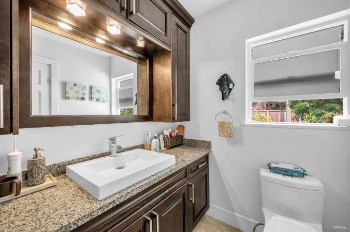 Photo 23 at 341 Rabbit Lane, British Properties, West Vancouver