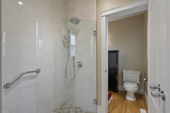 Photo 13 at 1160 W 57th Avenue, South Granville, Vancouver West