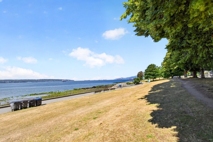Photo 23 at 1402 - 1995 Beach Avenue, West End VW, Vancouver West