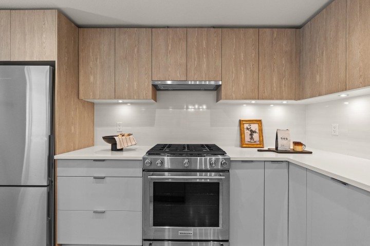 Photo 9 at TH3 - 108 E 8th Street, Central Lonsdale, North Vancouver