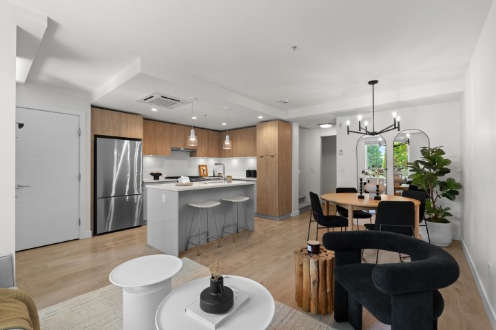 Photo 4 at TH3 - 108 E 8th Street, Central Lonsdale, North Vancouver