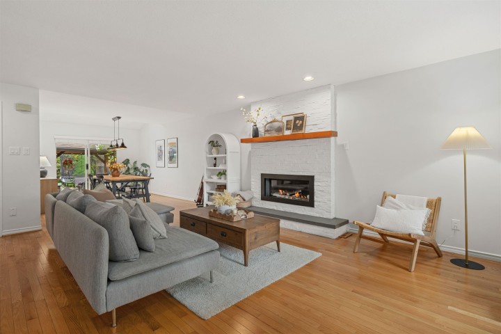 Photo 1 at 1479 Percy Court, Indian River, North Vancouver