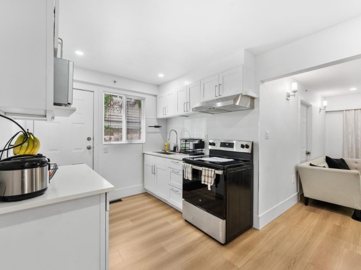 Photo 30 at 310 E 16th Avenue, Main, Vancouver East