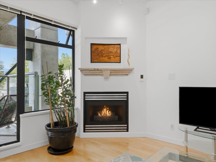 Photo 5 at 503 - 2228 Marstrand Avenue, Kitsilano, Vancouver West