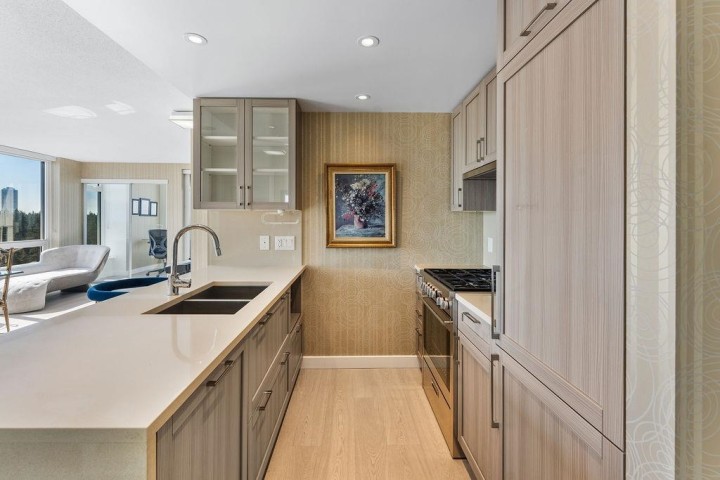 Photo 27 at 3203 - 5665 Boundary Road, Collingwood VE, Vancouver East