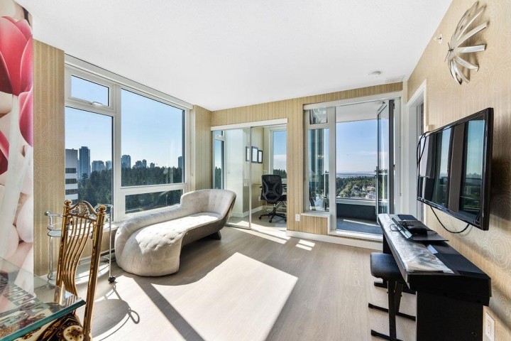Photo 14 at 3203 - 5665 Boundary Road, Collingwood VE, Vancouver East