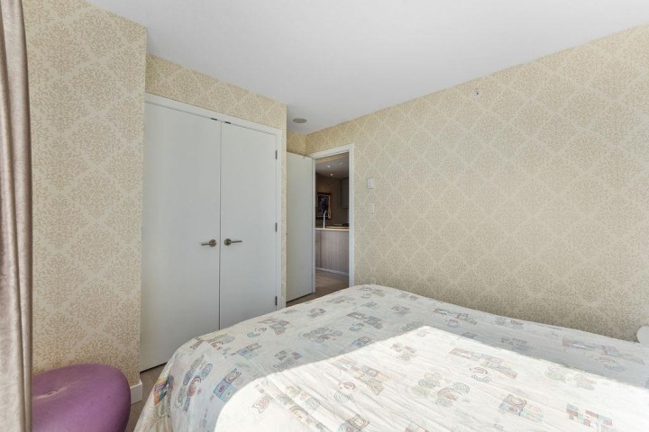 Photo 4 at 3203 - 5665 Boundary Road, Collingwood VE, Vancouver East