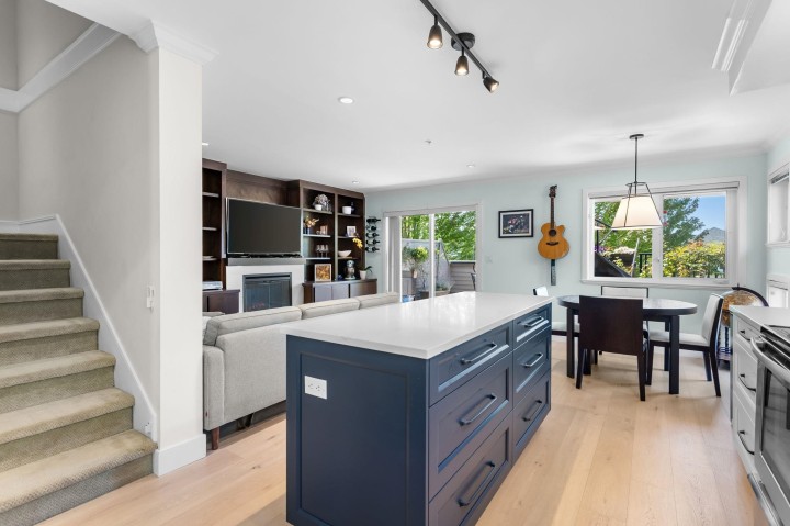 Photo 1 at 1121 St. Andrews Avenue, Central Lonsdale, North Vancouver