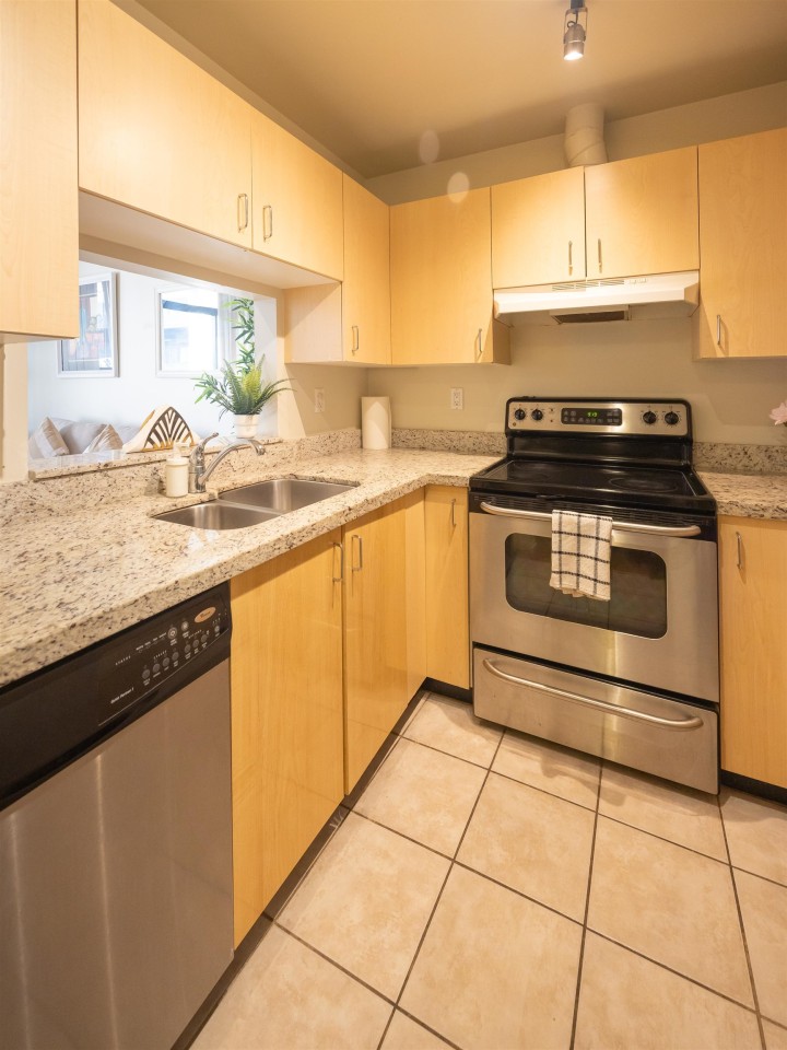 Photo 5 at 502 - 1010 Howe Street, Downtown VW, Vancouver West