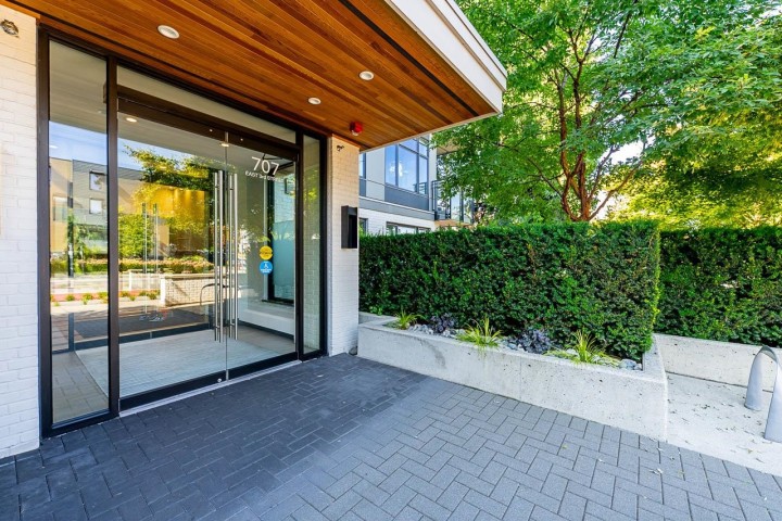 Photo 2 at 107 - 707 E 3rd Street, Queensbury, North Vancouver