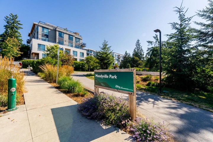 Photo 3 at 107 - 707 E 3rd Street, Queensbury, North Vancouver