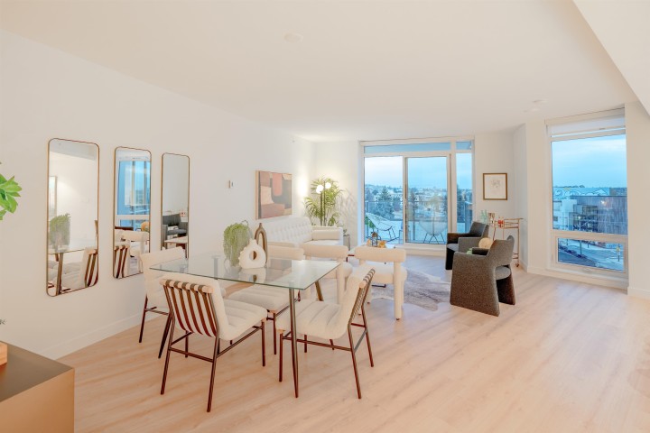 Photo 2 at 508 - 1500 Fern Street, Lynnmour, North Vancouver