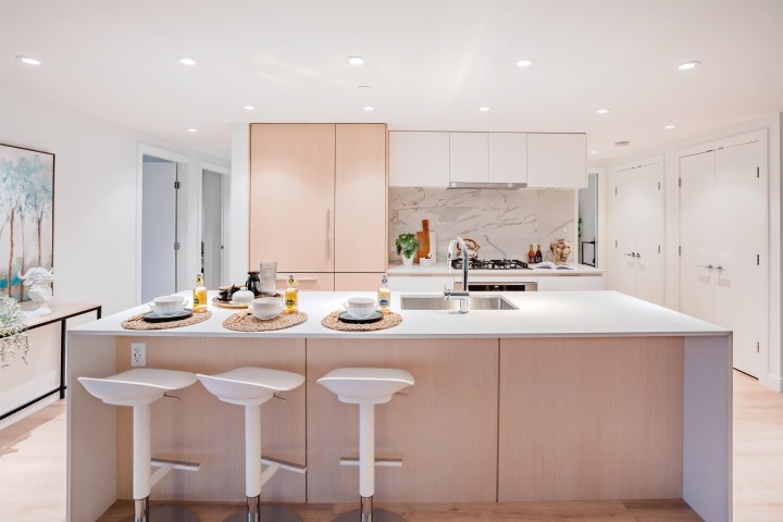 Photo 6 at 508 - 1500 Fern Street, Lynnmour, North Vancouver