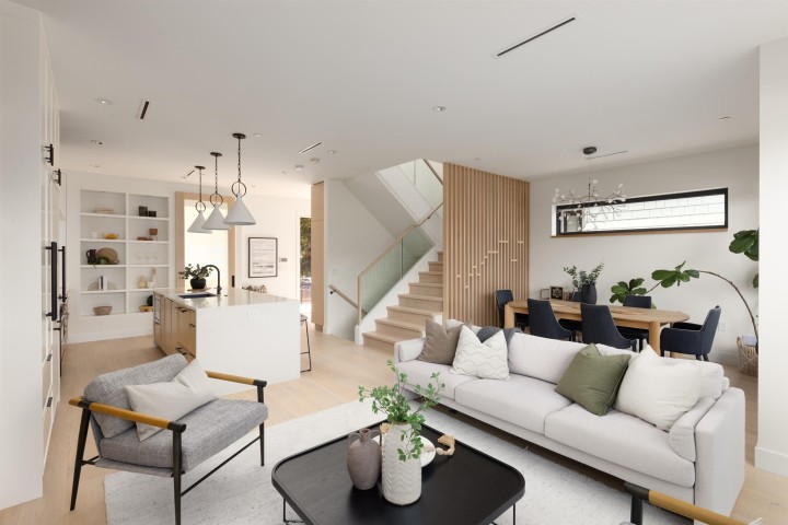 Photo 12 at 4626 Windsor Street, Fraser VE, Vancouver East