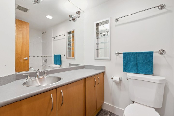 Photo 10 at 503 - 1216 Homer Street, Yaletown, Vancouver West