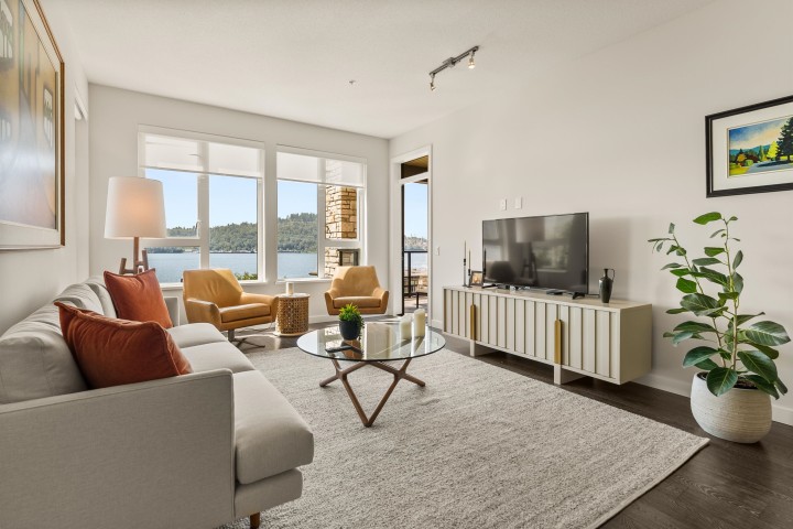 Photo 4 at 305 - 3911 Cates Landing Way, Roche Point, North Vancouver