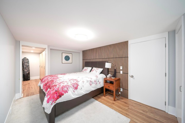 Photo 19 at 4096 Sunset Blvd Boulevard, Canyon Heights NV, North Vancouver