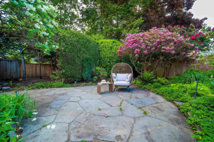 Photo 29 at 4096 Sunset Blvd Boulevard, Canyon Heights NV, North Vancouver