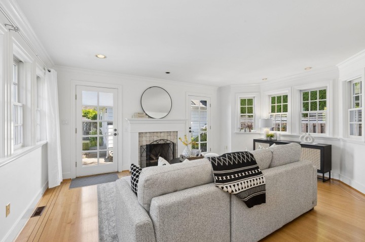 Photo 6 at 3933 W King Edward Avenue, Dunbar, Vancouver West