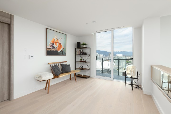 Photo 17 at 2817 - 89 Nelson Street, Yaletown, Vancouver West