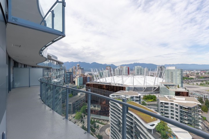 Photo 21 at 2817 - 89 Nelson Street, Yaletown, Vancouver West