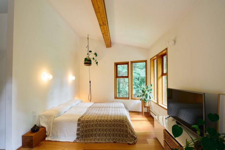 Photo 32 at 4759 Mountain Highway, Lynn Valley, North Vancouver