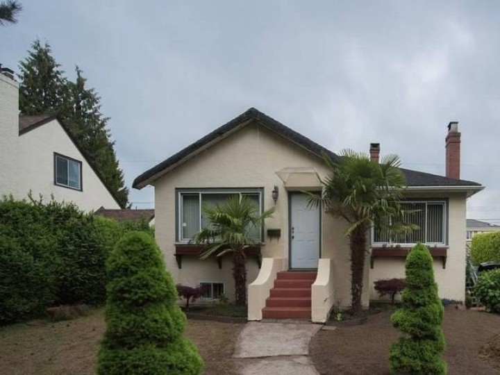 Photo 1 at 395 W 49th Avenue, Oakridge VW, Vancouver West
