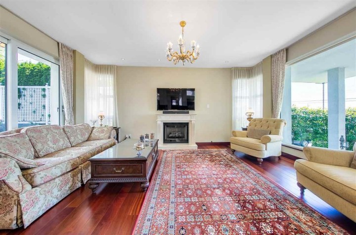 Photo 12 at 2273 Mathers Avenue, Dundarave, West Vancouver