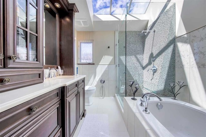 Photo 19 at 2273 Mathers Avenue, Dundarave, West Vancouver