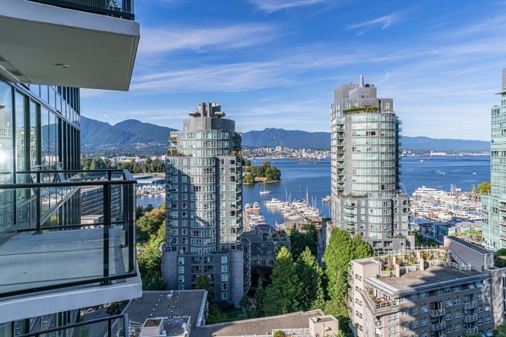 Photo 17 at 1503 - 620 Cardero Street, Coal Harbour, Vancouver West