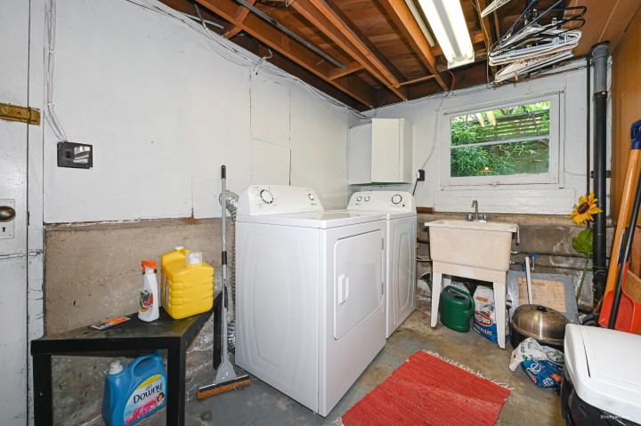 Photo 24 at 3305 W 6th Avenue, Kitsilano, Vancouver West
