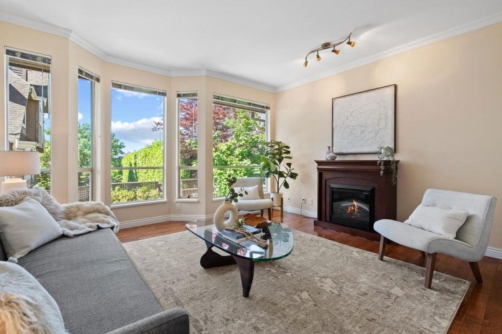 Photo 1 at 1 - 230 E Keith Road, Central Lonsdale, North Vancouver