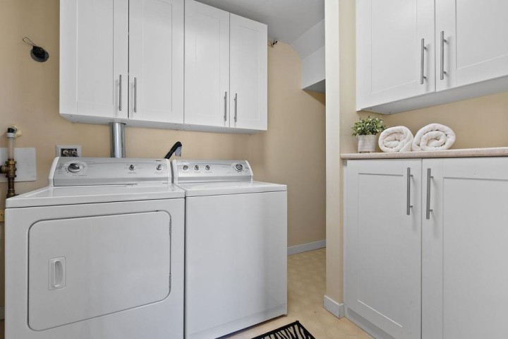 Photo 24 at 1 - 230 E Keith Road, Central Lonsdale, North Vancouver