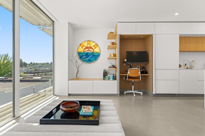 Photo 3 at 6 - 1650 W 1st Avenue, False Creek, Vancouver West