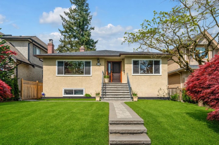 Photo 1 at 727 W 66th Avenue, Marpole, Vancouver West