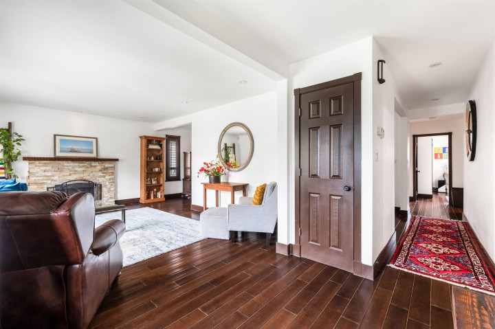 Photo 11 at 727 W 66th Avenue, Marpole, Vancouver West