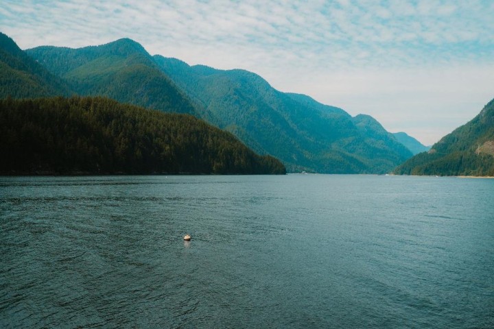 Photo 28 at 14 E Croker Island, Indian Arm, North Vancouver