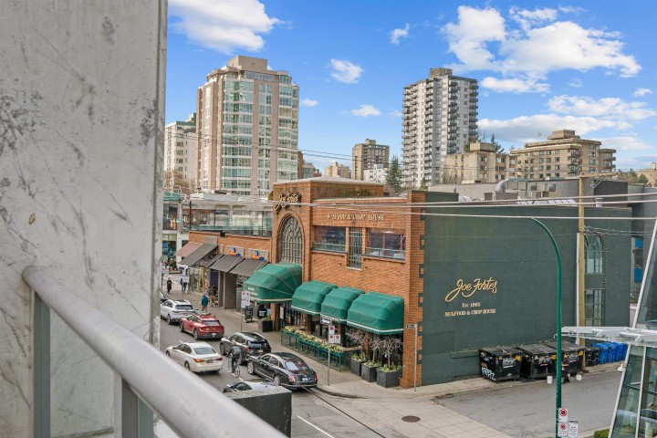Photo 31 at 1908 - 1060 Alberni Street, West End VW, Vancouver West