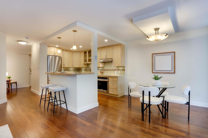 Photo 7 at 104 - 518 Moberly Road, False Creek, Vancouver West
