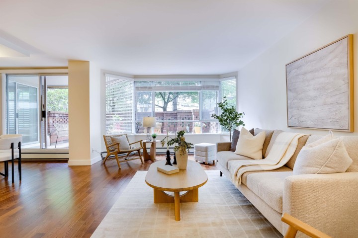 Photo 4 at 104 - 518 Moberly Road, False Creek, Vancouver West