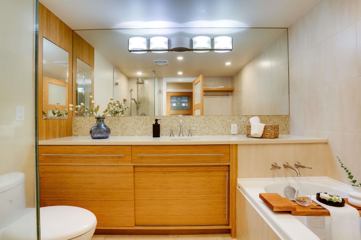 Photo 21 at 104 - 518 Moberly Road, False Creek, Vancouver West